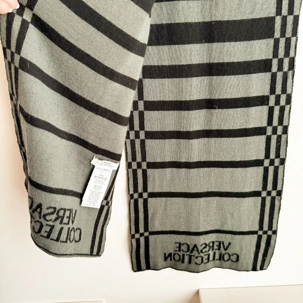Versace Collection Reversible Wool Blend Grey Geometric Print Scarf